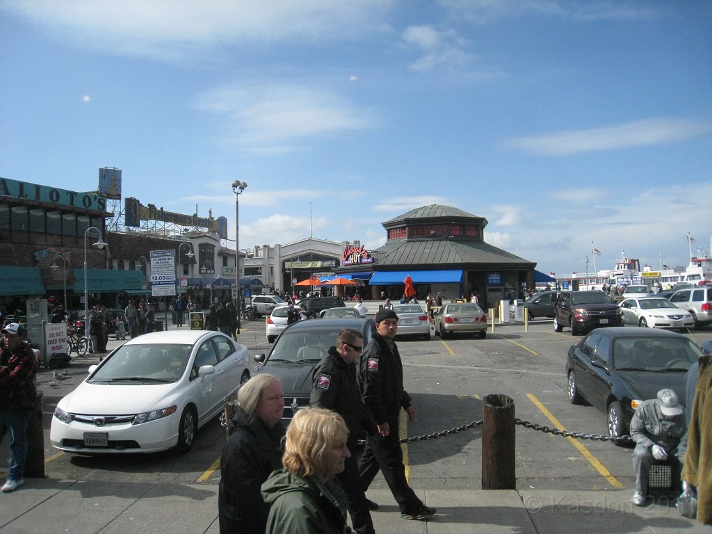 2011 Bay 2 Breakers Saturday 0955.JPG - I was able to participate in the 2011, 100th anniversary of the San Francisco Bay to Breakers 12K race. A great weekend for sight seeing and racing.